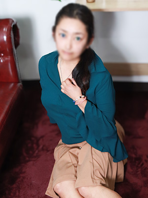 新小岩人妻デリヘル【熟女の風俗最終章 新小岩店】かれん